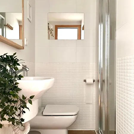Apartament El Cuchi De Tril, Centrico, Wifi, Ascensor Y Garaje *